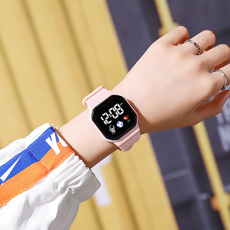 LED電子時計、子供用多機能電子時計 - Smartwatch Watches For Girls のレビューと価格